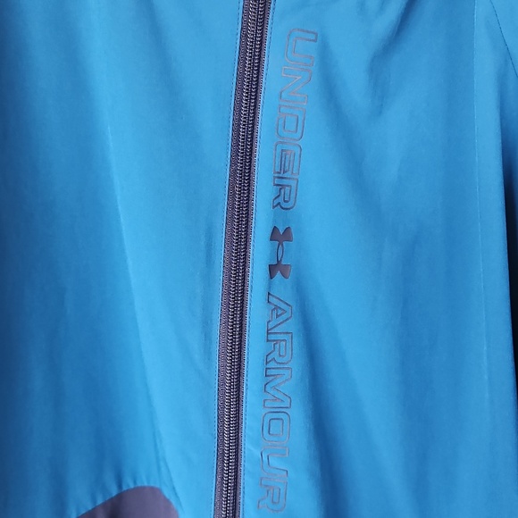 Under Armour Men's Two-Tone Blue Windbreaker - Picture 2 of 3